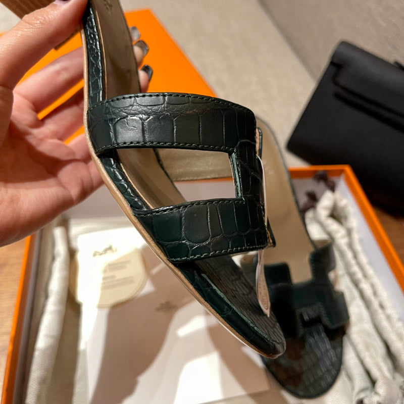 Sandália Hermès