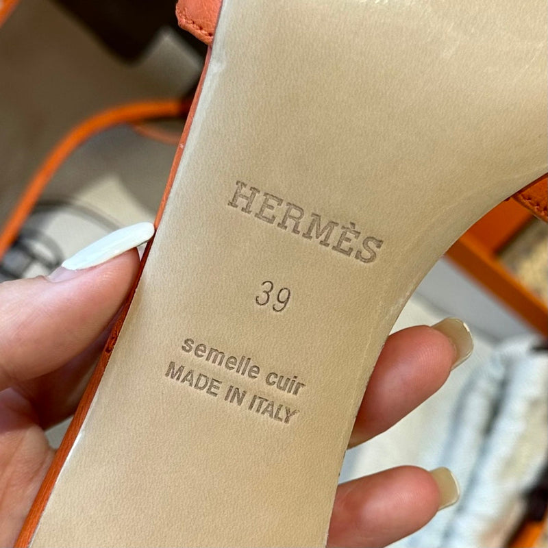 Sandália Hermès