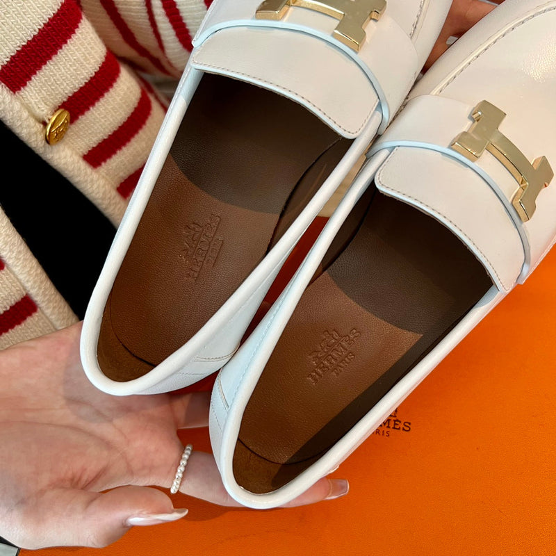 Sandália Hermès