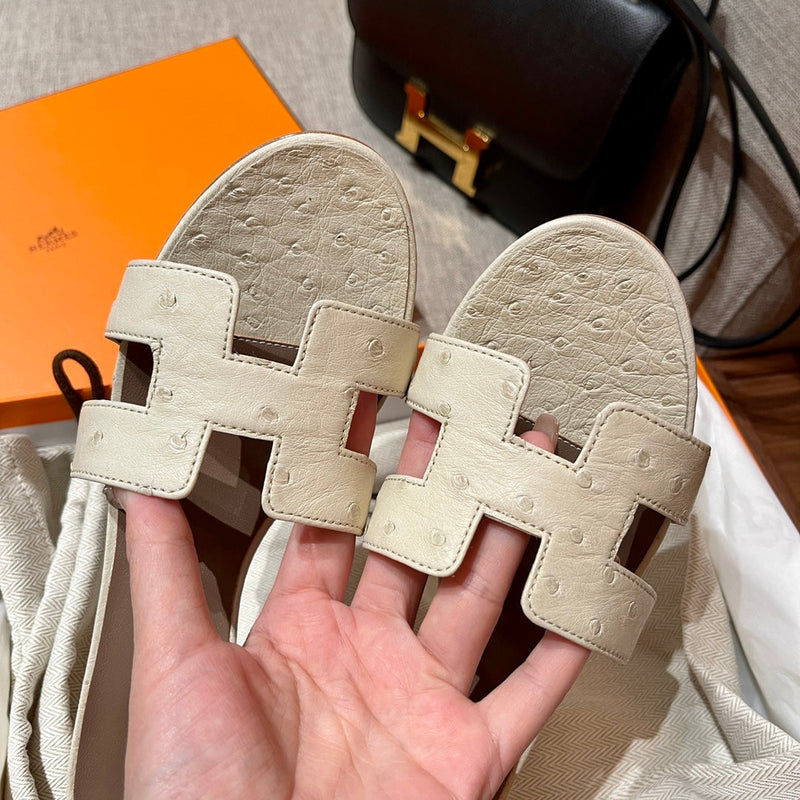 Sandália Hermès