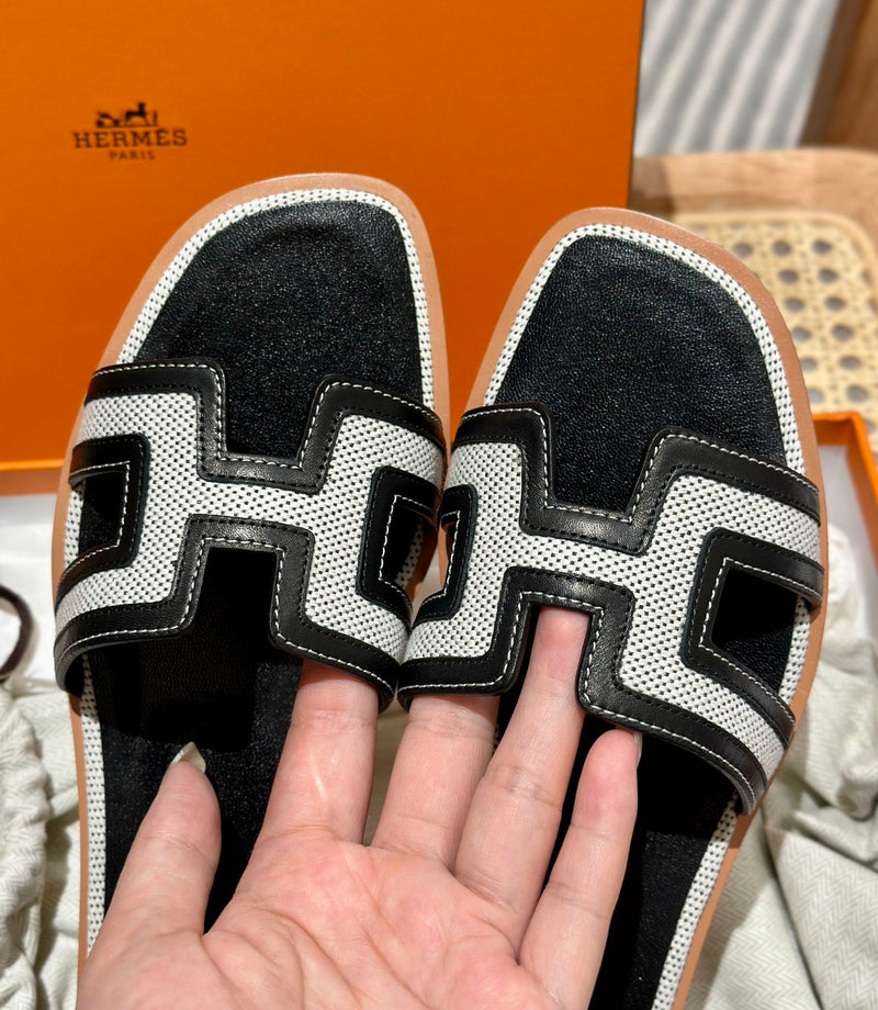 Sandália Hermès