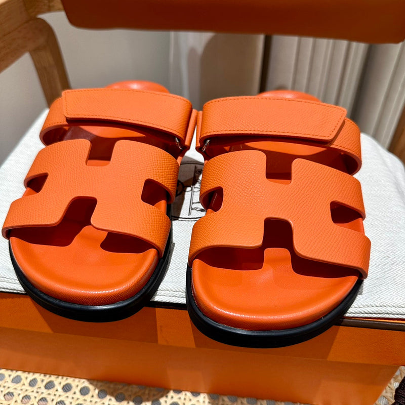 Sandália Hermès