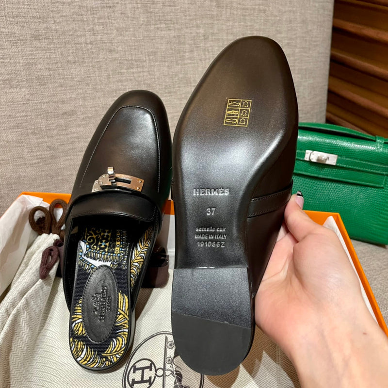 Sandália Hermès