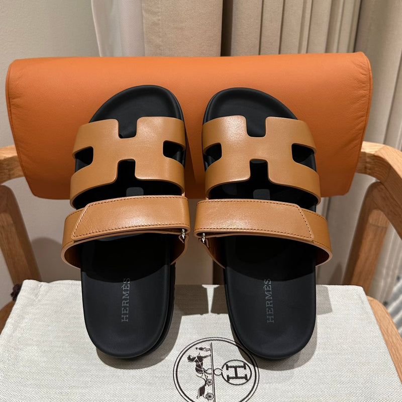 Sandália Hermès