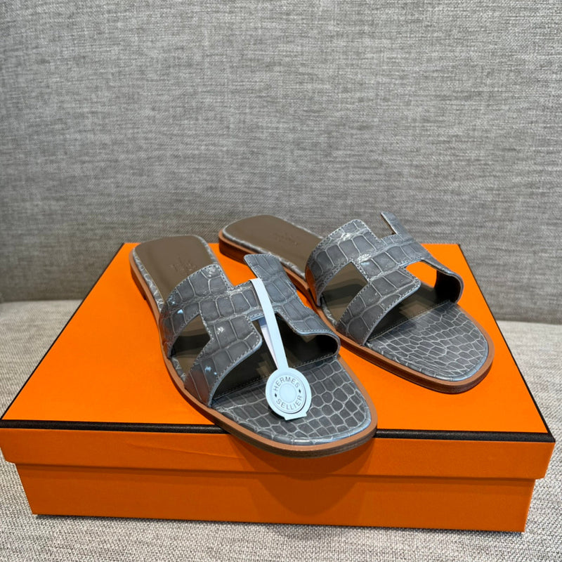Sandália Hermès