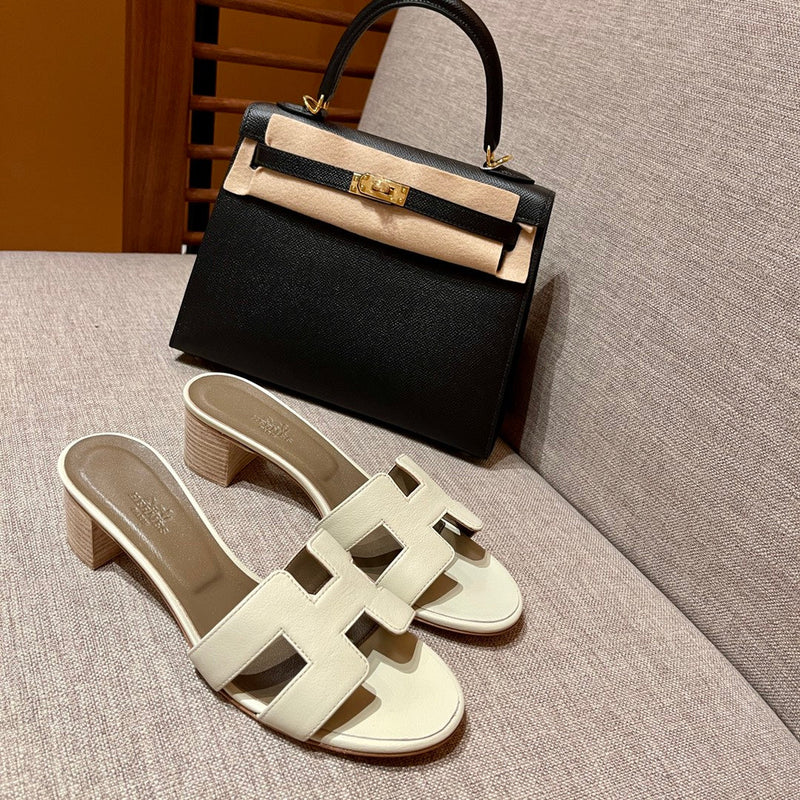 Sandália Hermès