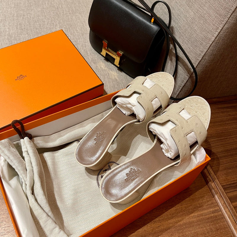 Sandália Hermès