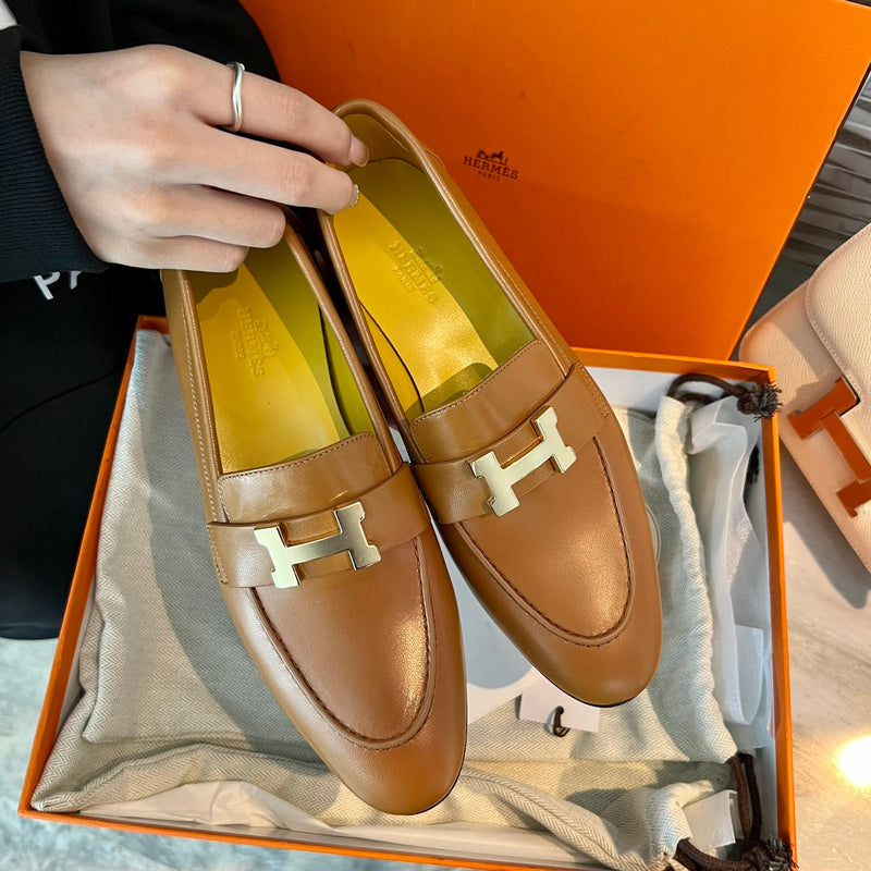 Sandália Hermès