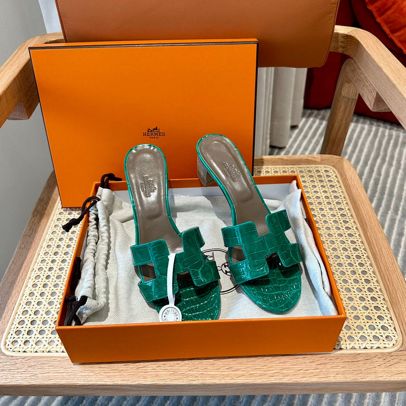 Sandália Hermès