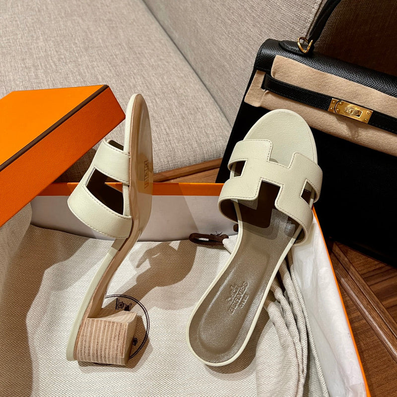 Sandália Hermès