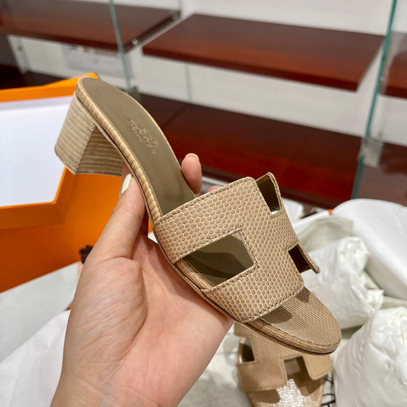 Sandália Hermès