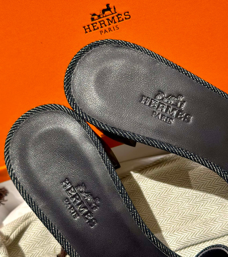 Sandália Hermès