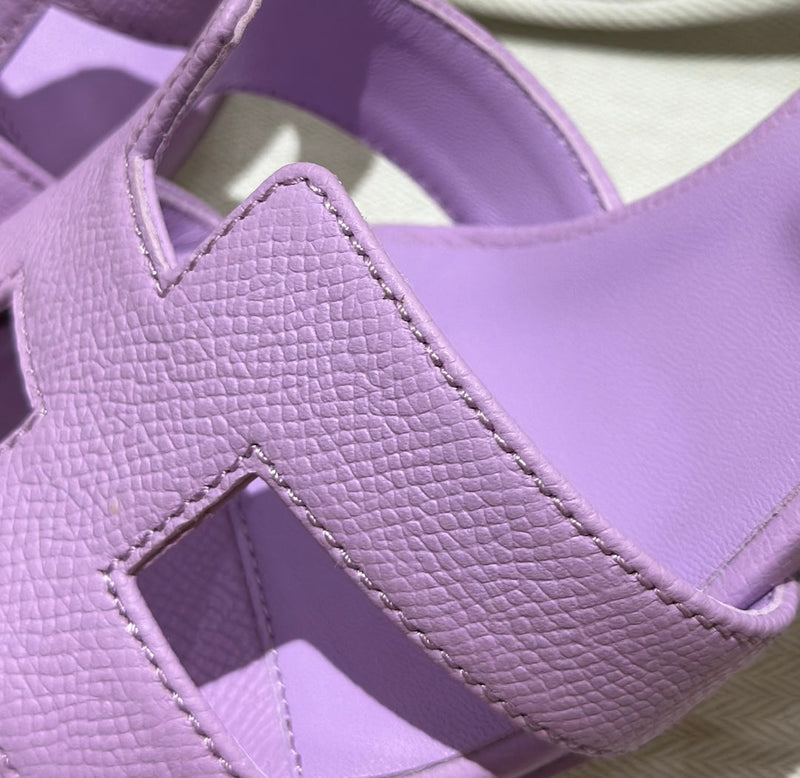 Sandália Hermès