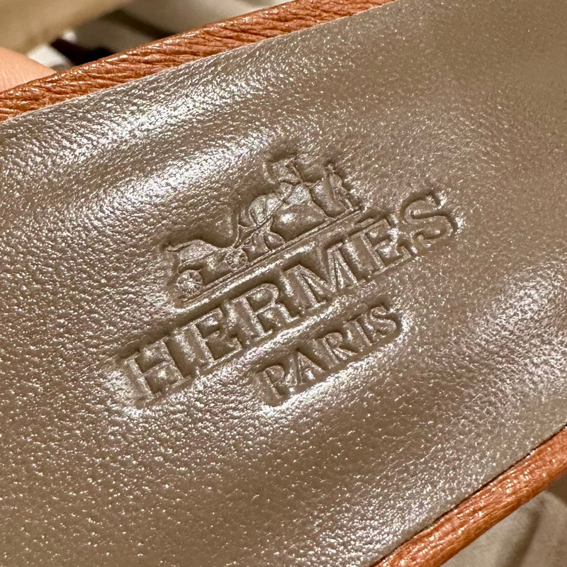 Sandália Hermès