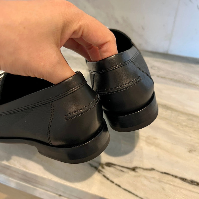 Sandália Hermès