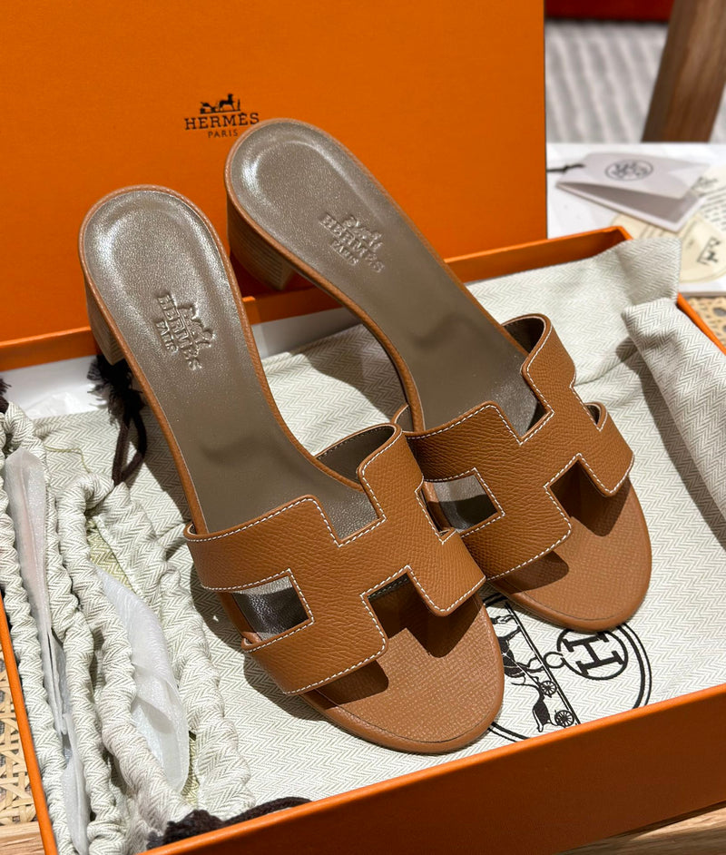 Sandália Hermès