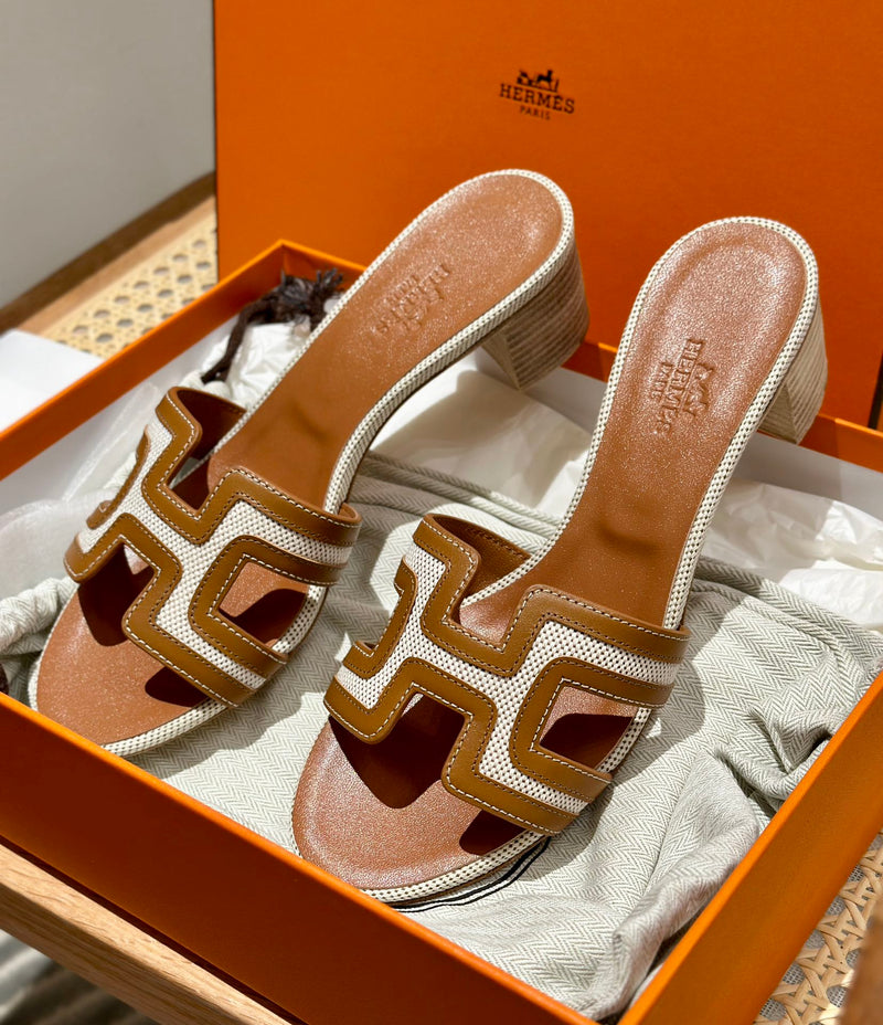 Sandália Hermès