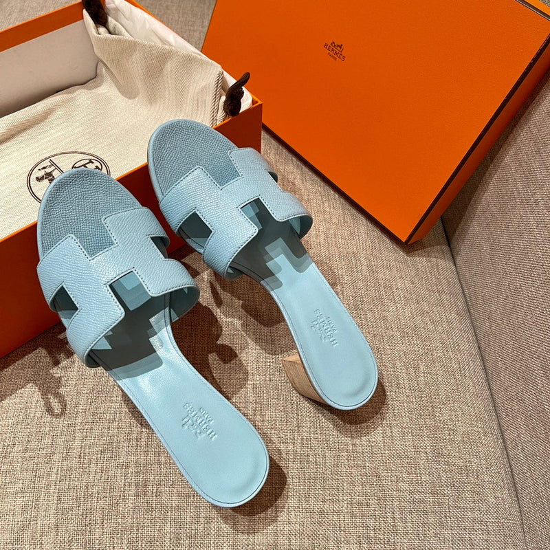 Sandália Hermès