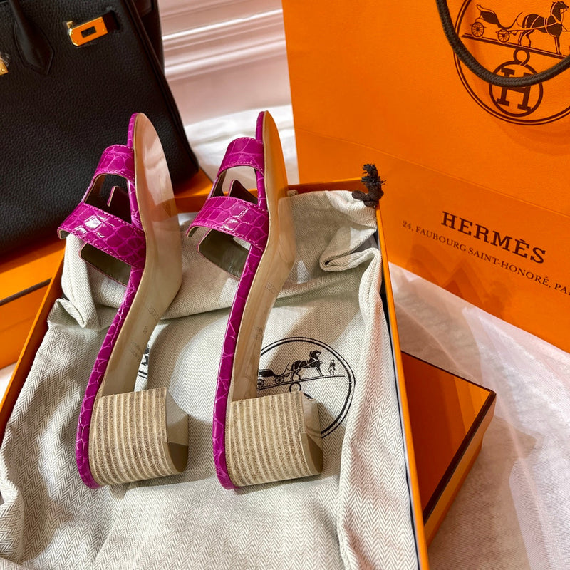 Sandália Hermès