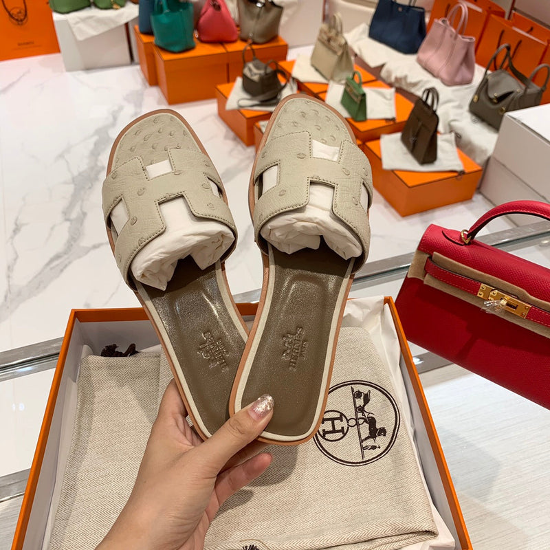 Sandália Hermès