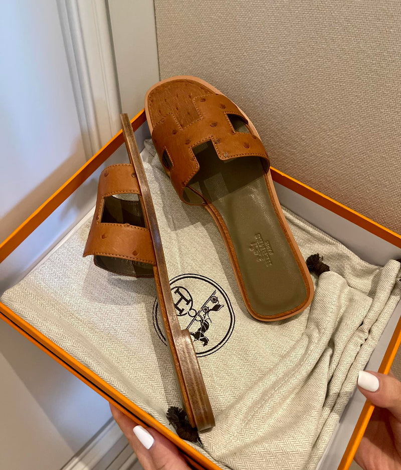 Sandália Hermès