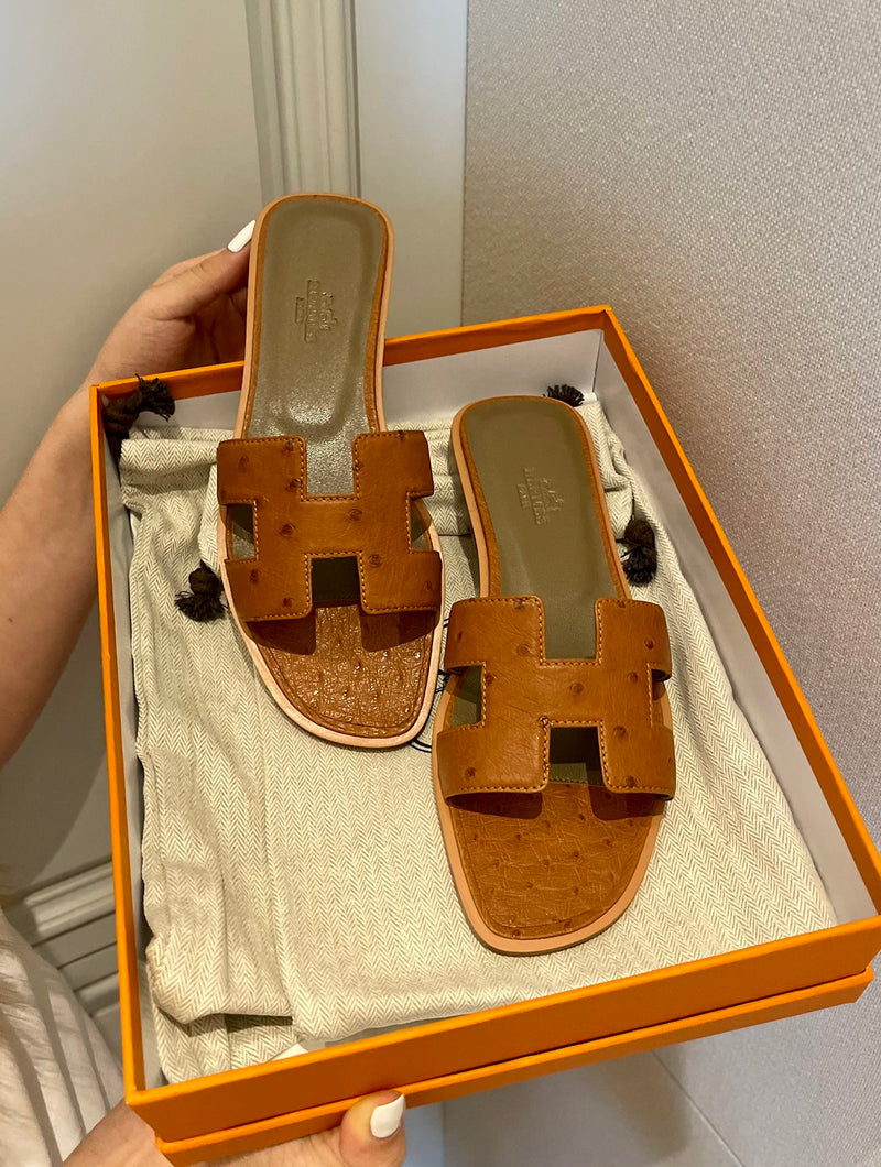Sandália Hermès