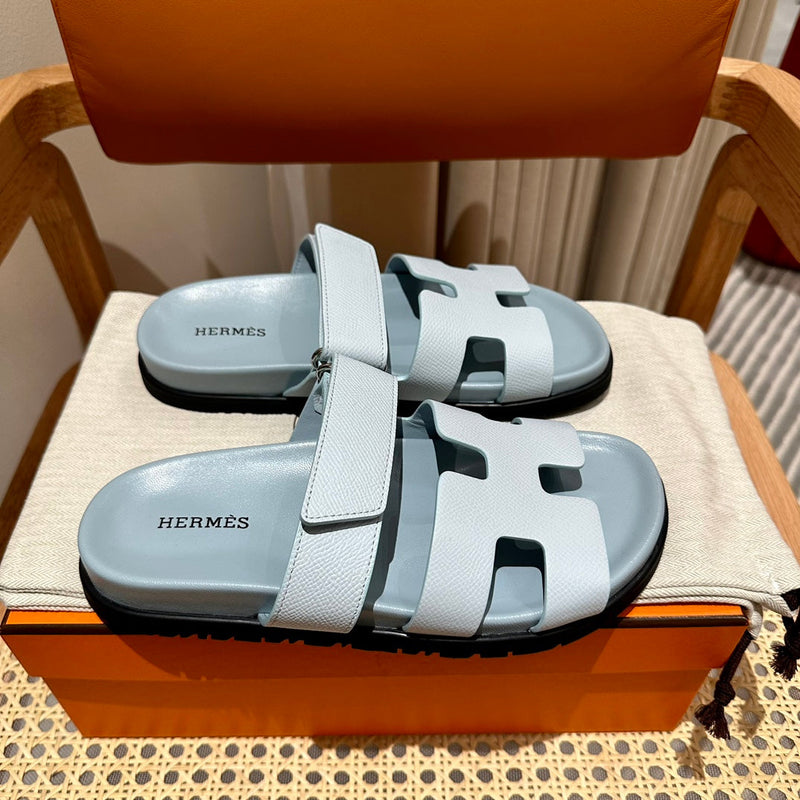 Sandália Hermès