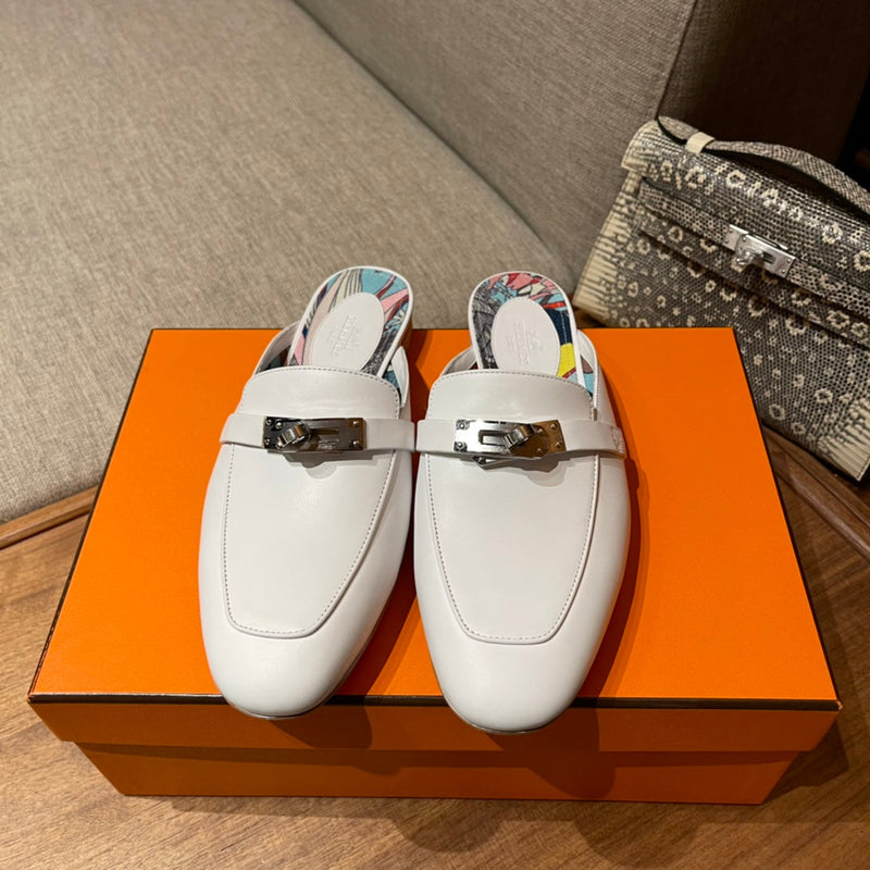 Sandália Hermès