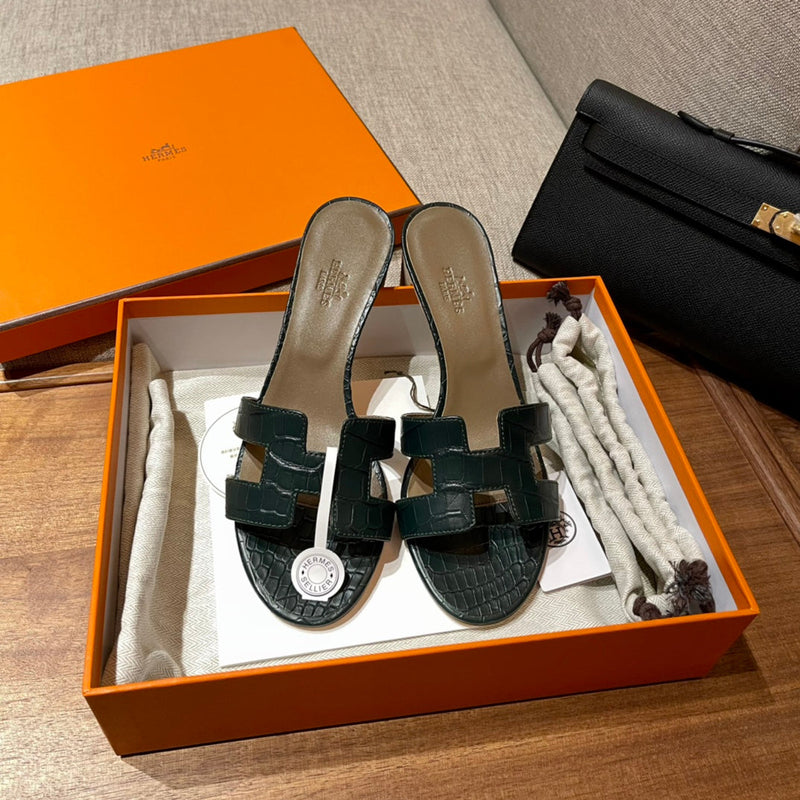 Sandália Hermès