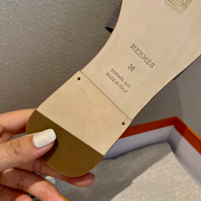 Sandália Hermès