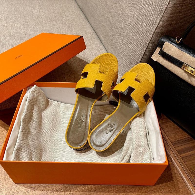 Sandália Hermès