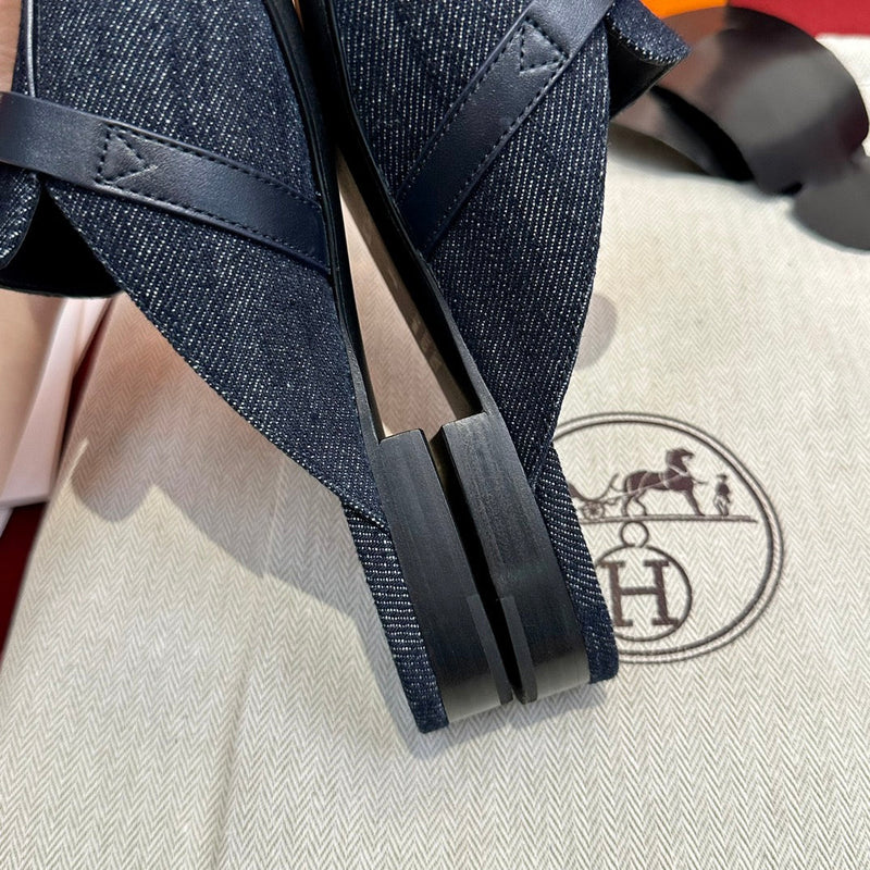 Sandália Hermès