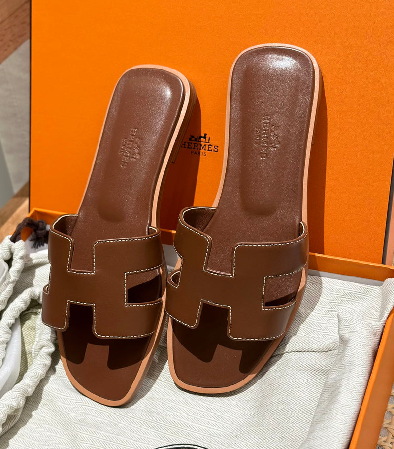 Sandália Hermès