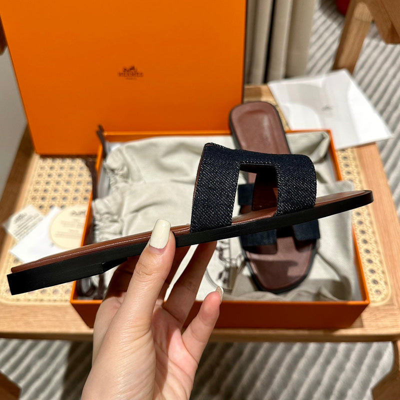 Sandália Hermès