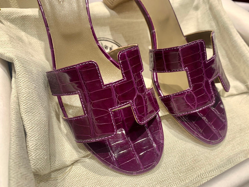 Sandália Hermès