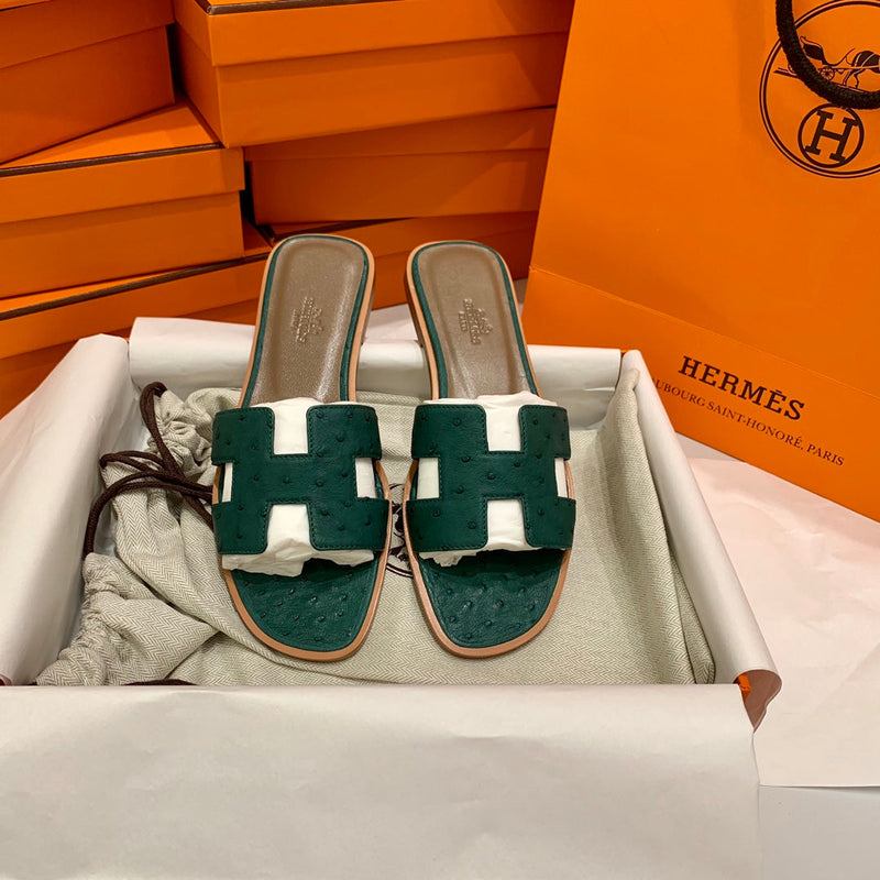 Sandália Hermès