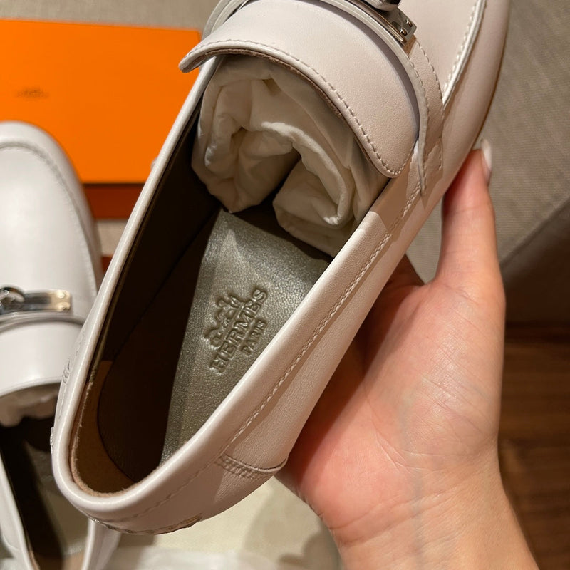 Sandália Hermès