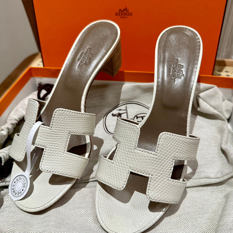 Sandália Hermès