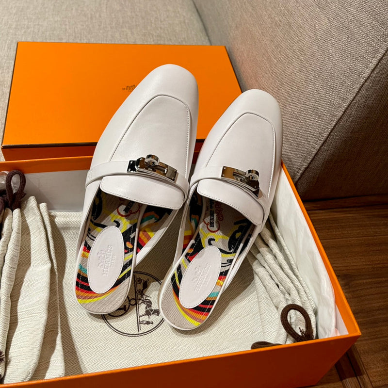 Sandália Hermès