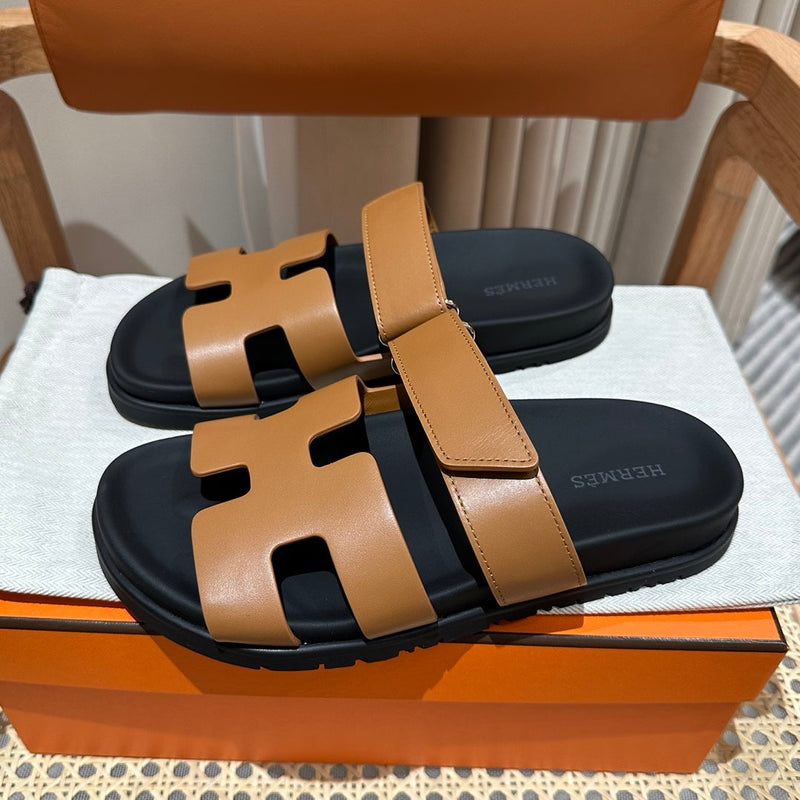 Sandália Hermès