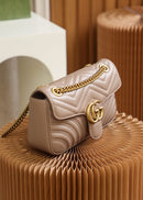 Bolsa Gucci Marmont Média