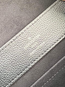 Bolsa Louis Vuitton LockMe Ever Mini