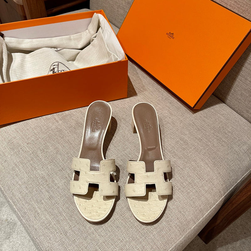 Sandália Hermès