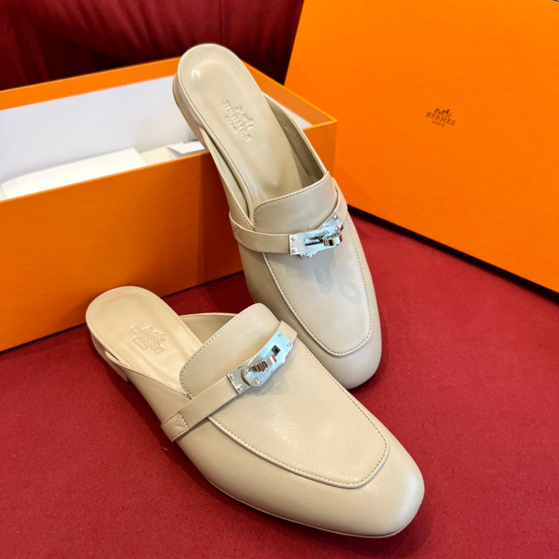 Sandália Hermès