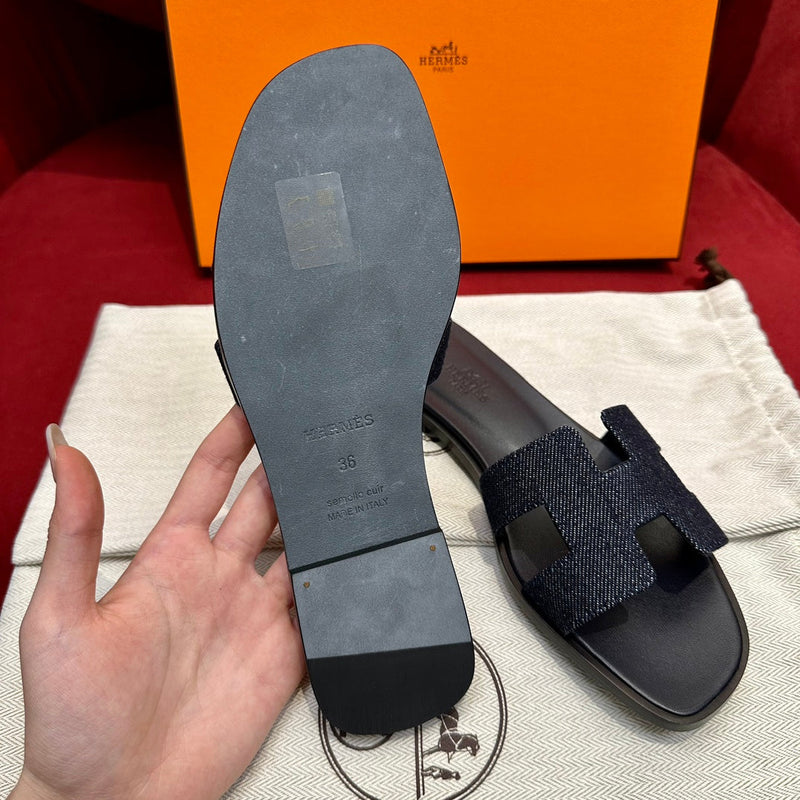 Sandália Hermès