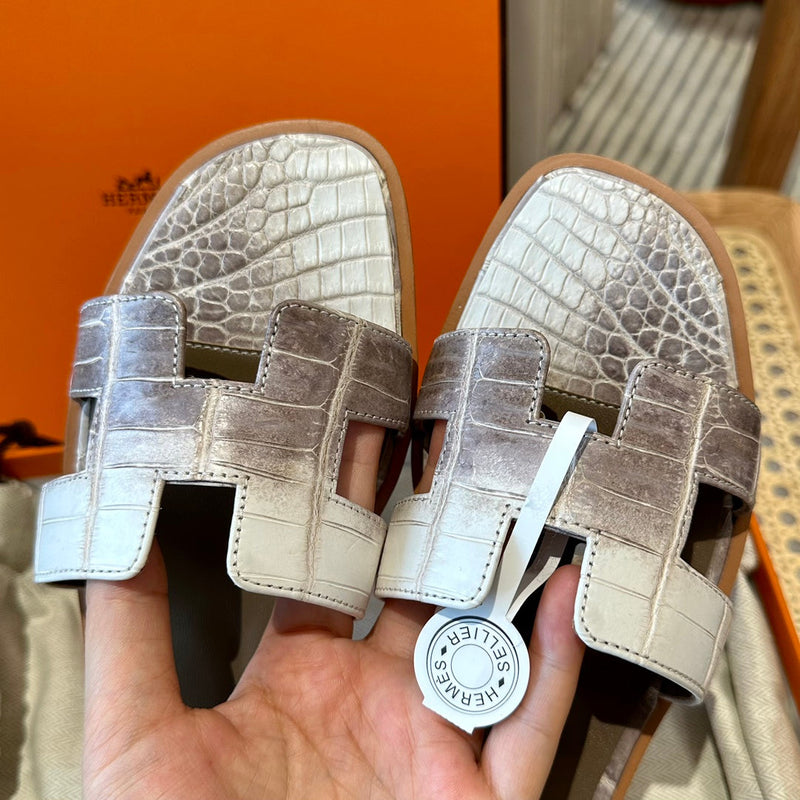 Sandália Hermès