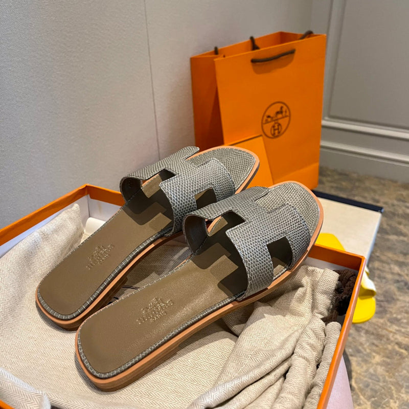 Sandália Hermès