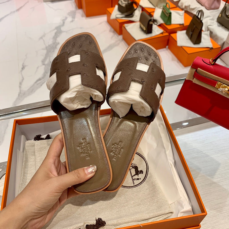 Sandália Hermès
