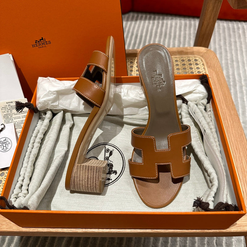Sandália Hermès