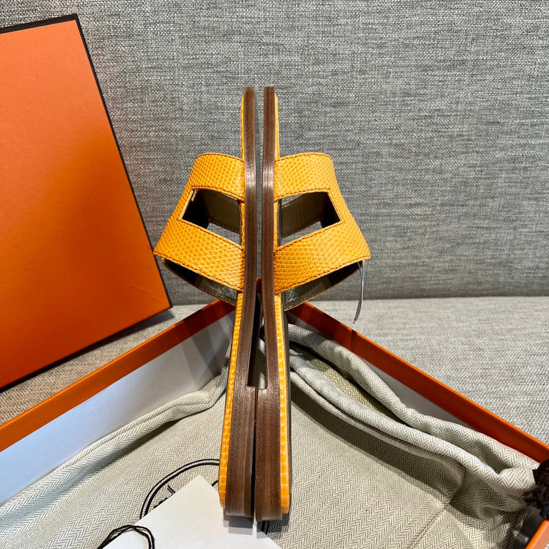 Sandália Hermès